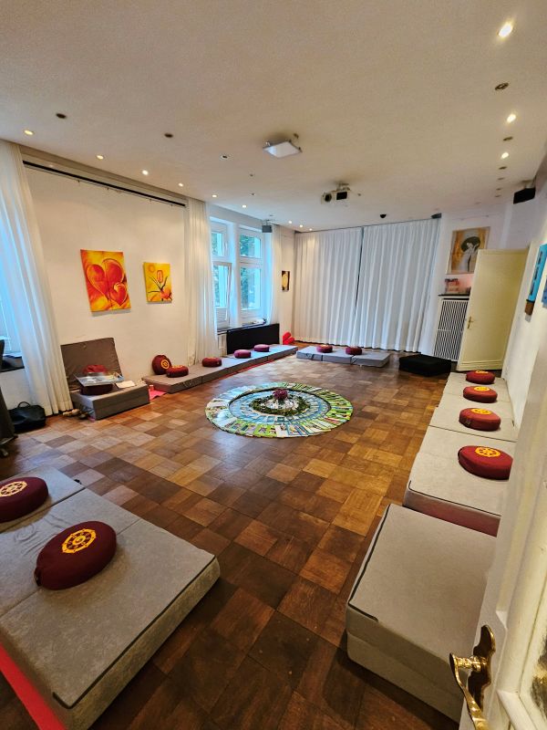 Gruppenraum Holotropes Atmen ASH 1